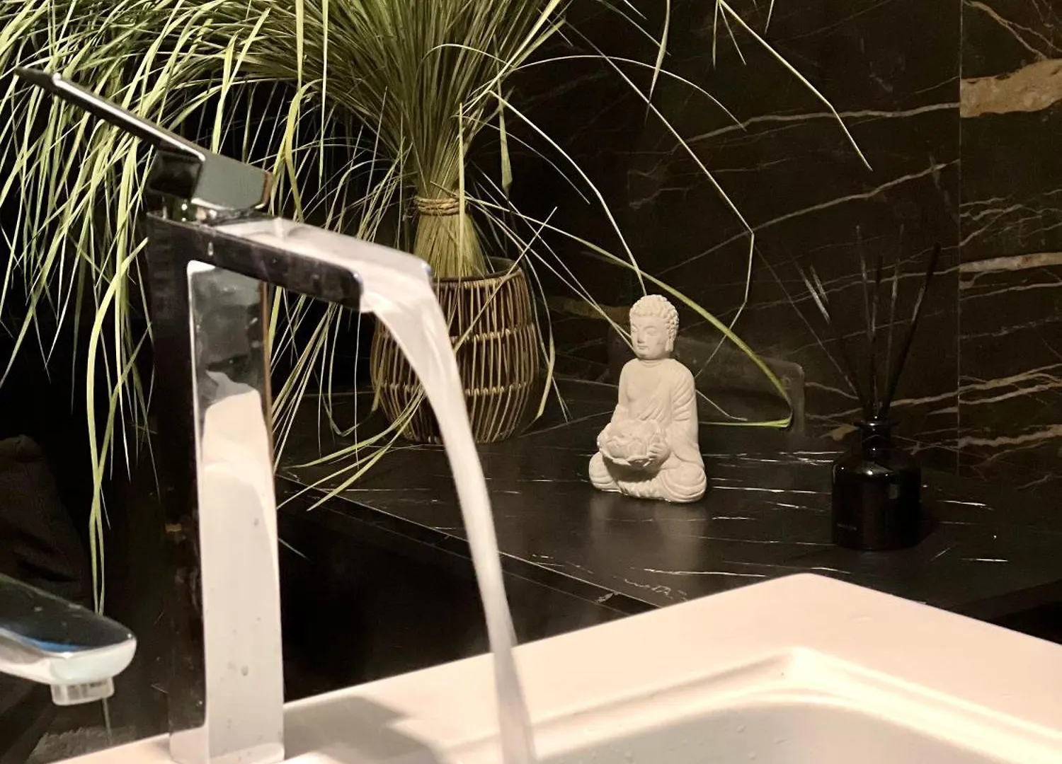 Romantic Wellness Apartment Colosseo